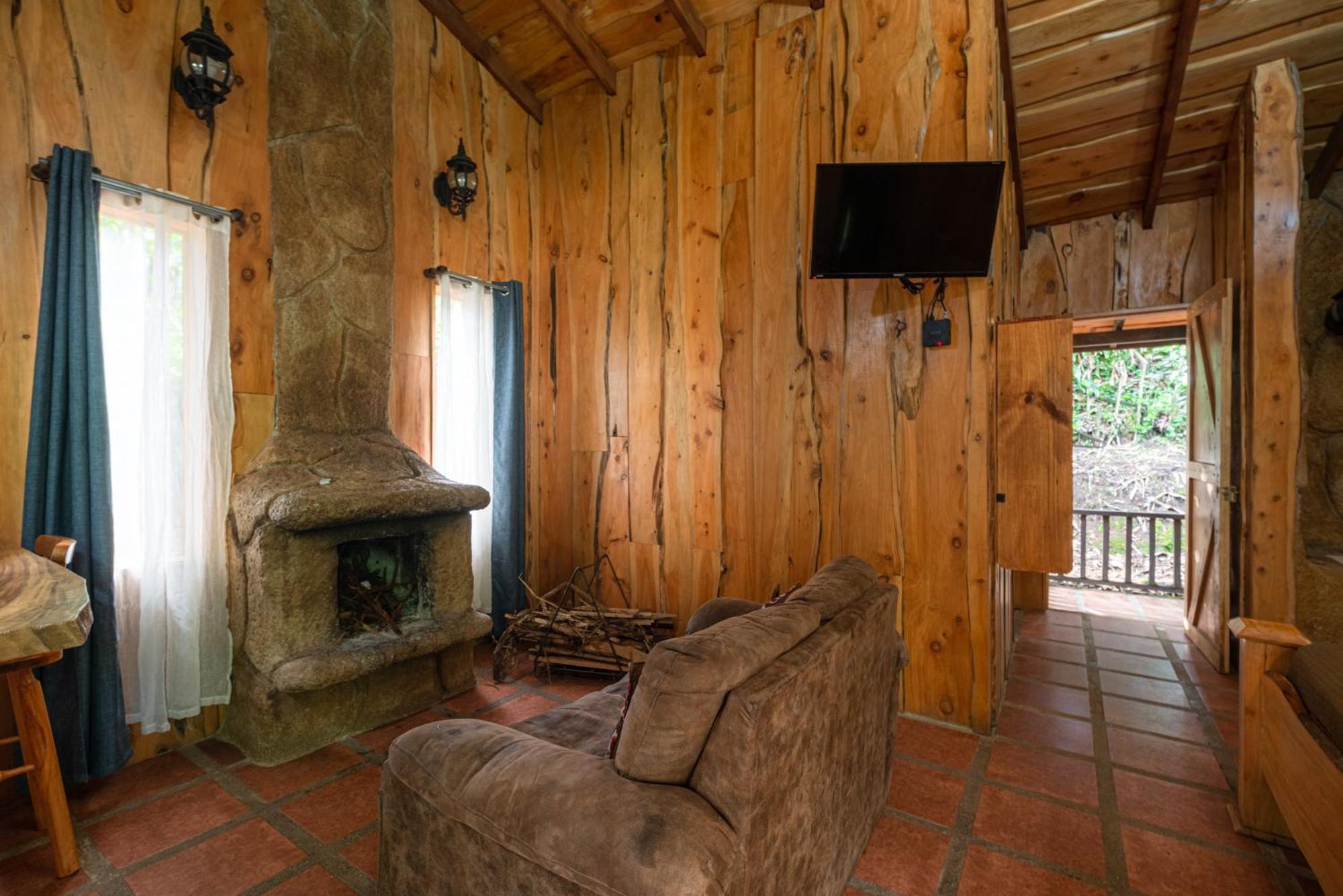 Hotel & Spa Escondite De La Montana Sabana Redonda Ngoại thất bức ảnh